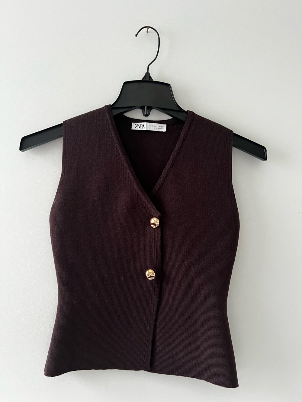 Zara Sleeveless Knit Vest in Deep Plum with Gold Buttons